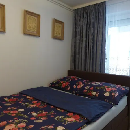 W Kolobrzeskim Porcie * 科沃布热格